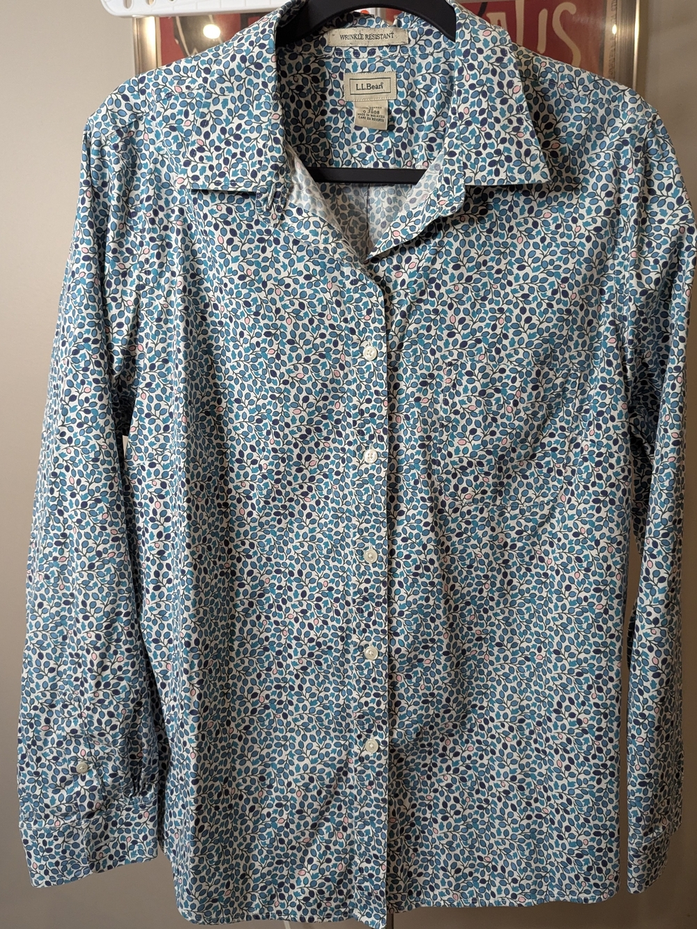$20 L.L. Bean Size 1X Wrinkle-Resistant Cotton Button Down Shirt Teal Leaf Print